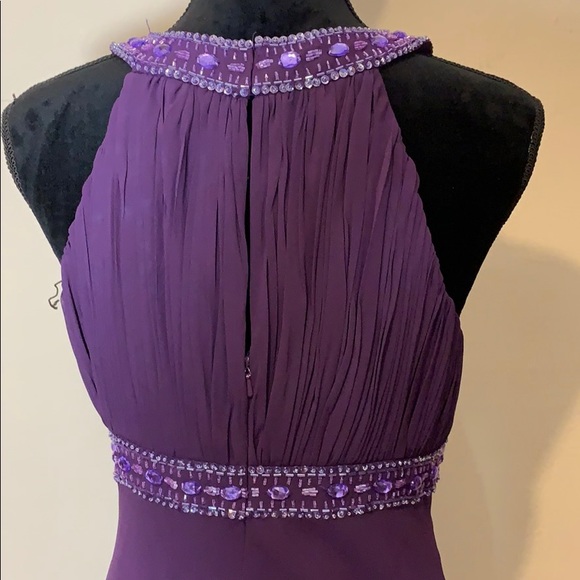 JS Boutique purple halter gown, 8 - Picture 4 of 7